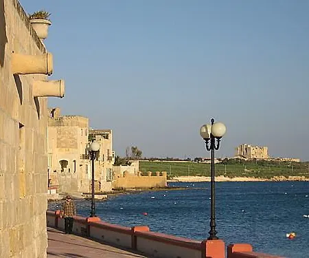 No 67 House Birżebbuġa